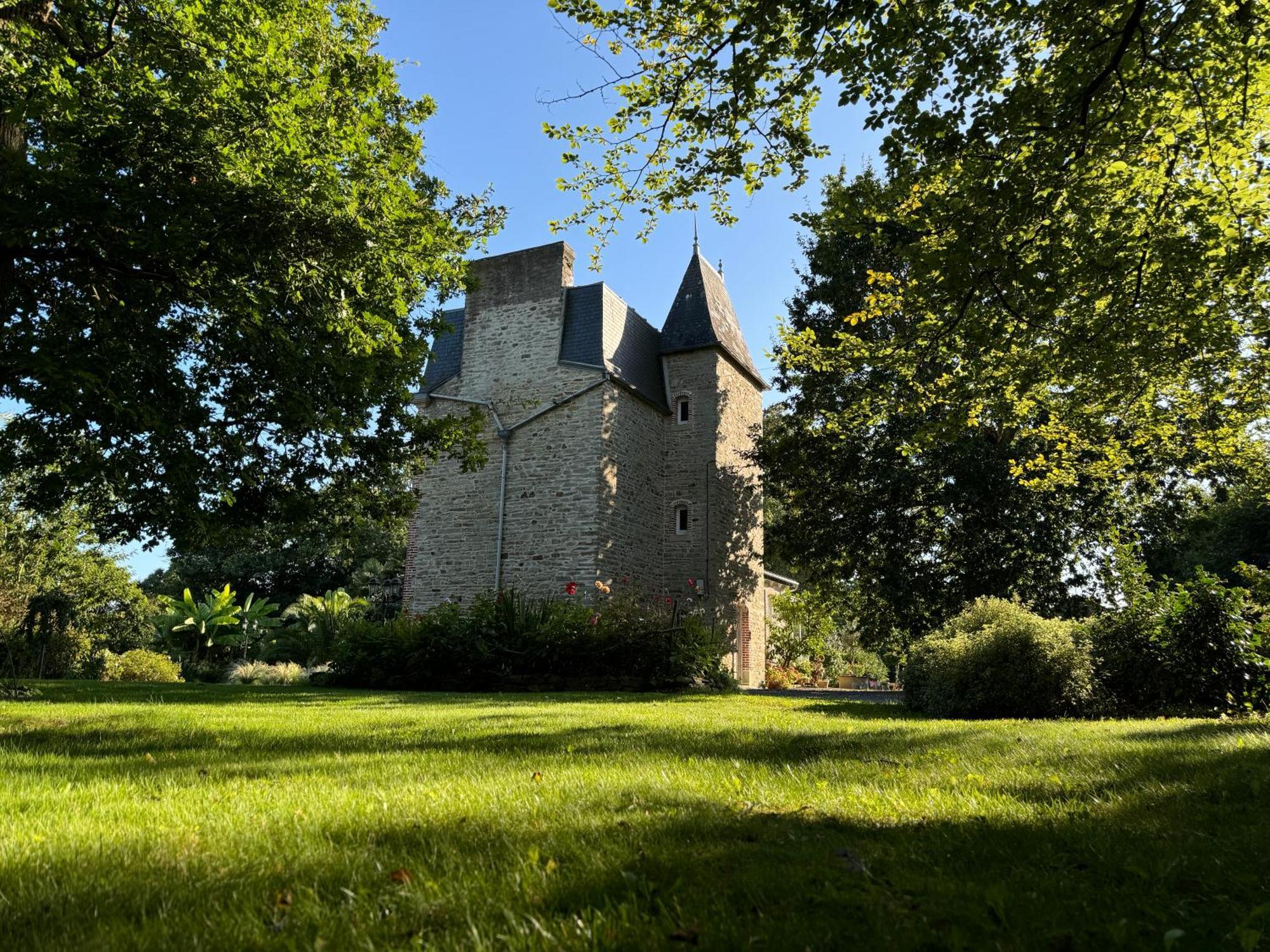 Bed and Breakfast Manoir De Lanveur Фуэнан Экстерьер фото